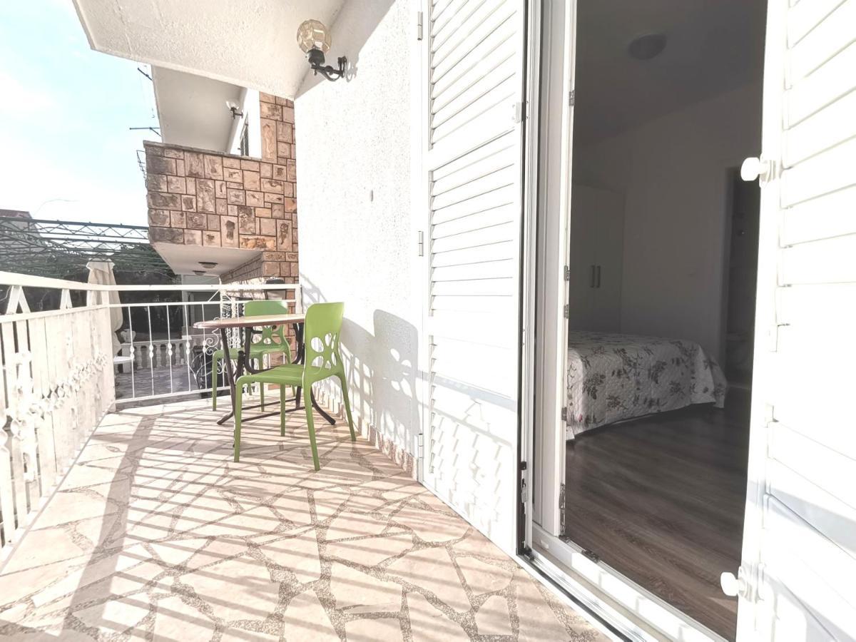 Top Studio 9 Makarska Rivijera Promajna Dış mekan fotoğraf